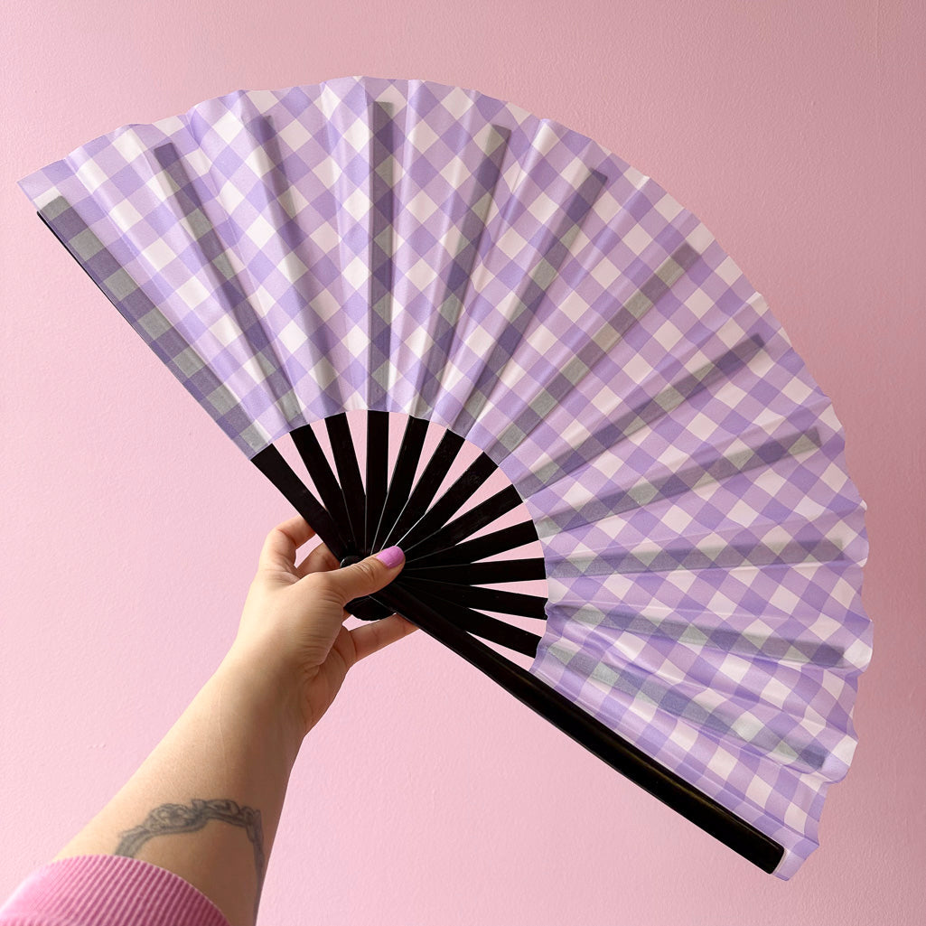 Giant Clacking Hand Fan with Lilac Gingham print (Glows in UV!)