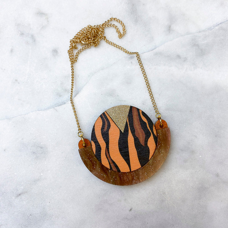 Wild Animal Print Round Pendant Necklace